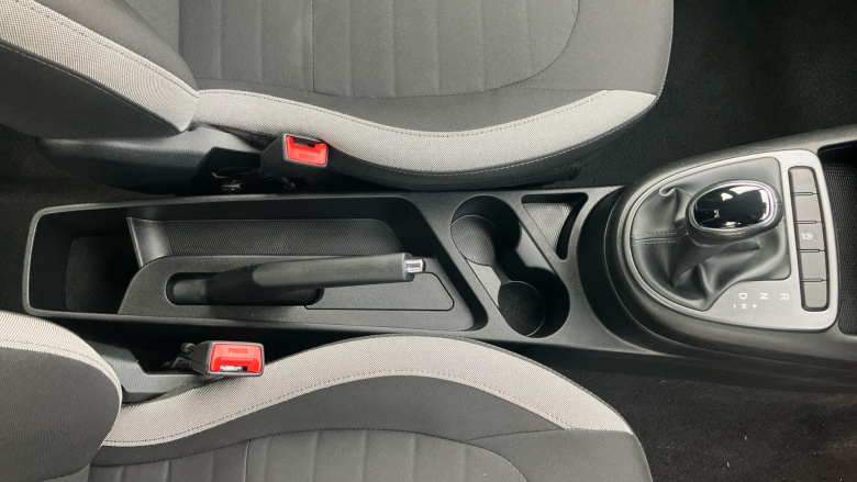 Hyundai i10 1.0 MPi SE Connect 5dr Auto Petrol Hatchback